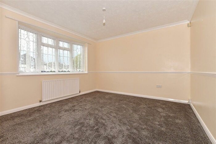 3 Bedroom Detached Bungalow For Sale In Maydowns Road, Chestfield, Whitstable, Kent, CT5