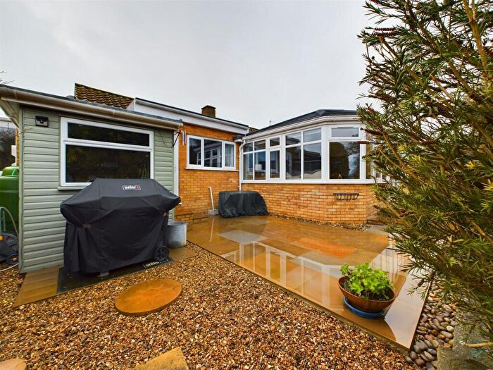 3 Bedroom Detached Bungalow For Sale In Cromer Road, Overstrand, NR27
