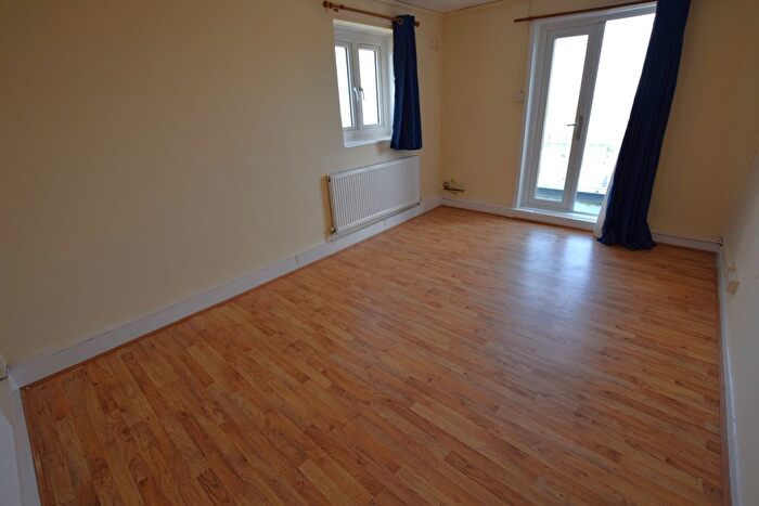1 Bedroom Flat To Rent In Nye Bevan Estate, London, E5