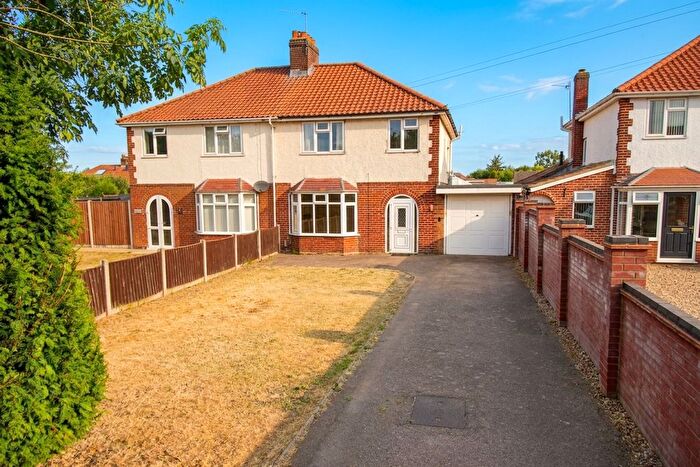 3 Bedroom Semi-Detached House For Sale In Middletons Lane, Hellesdon, Norwich, NR6