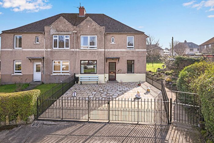 3 Bedroom Flat For Sale In Hunter Terrace, Loanhead, EH20