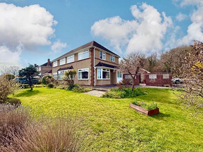 3 Bedroom Semi Detached House For Sale In Highclere Avenue, Lawn, Swindon, SN3