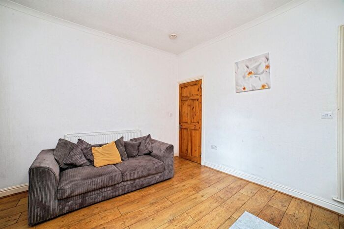 3 Bedroom Terraced House For Sale In Pybus Street, Derby, DE22