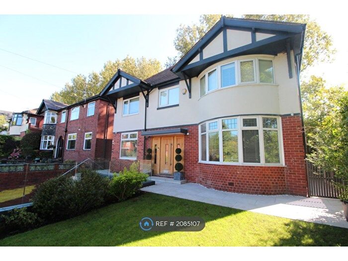 4 Bedroom Detached House To Rent In Hilton Lane, Prestwich, Manchester, M25