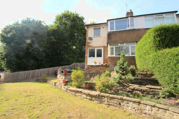 3 Bedroom Semi-Detached House To Rent In Abbey Road, Leeds, LS5