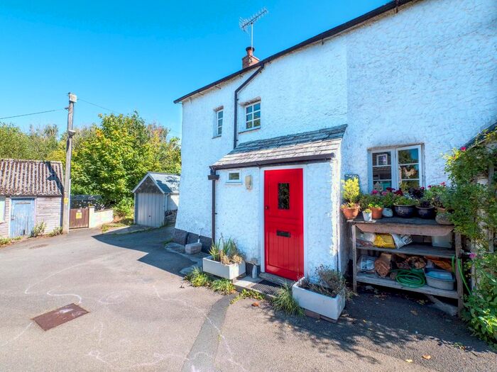 1 Bedroom End Of Terrace House To Rent In Church Street, Poughill, Bude, EX23