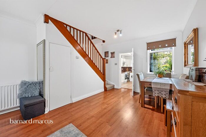 2 Bedroom Terraced House For Sale In Alpha Road, Croydon, CR0