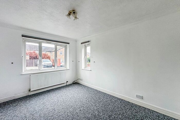 2 Bedroom Flat For Sale In Crowther Court Crowther Way, Swanland, North Ferriby, HU14