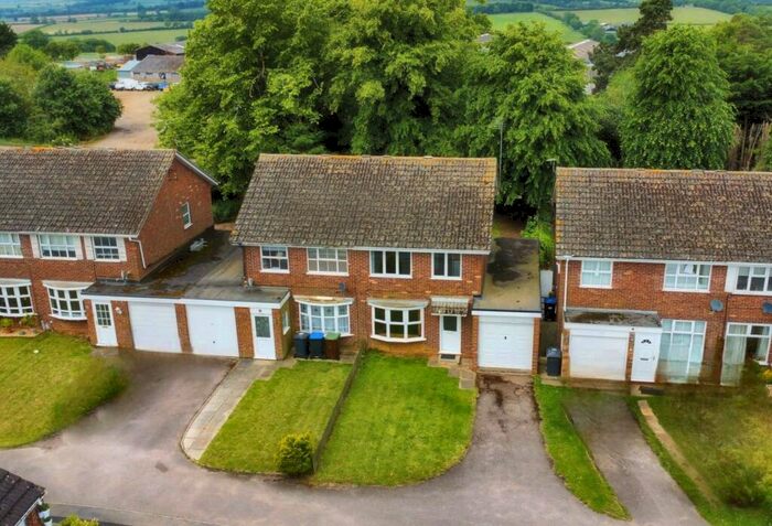 3 Bedroom Semi-Detached House For Sale In Broadlands, Brixworth, Northampton, NN6