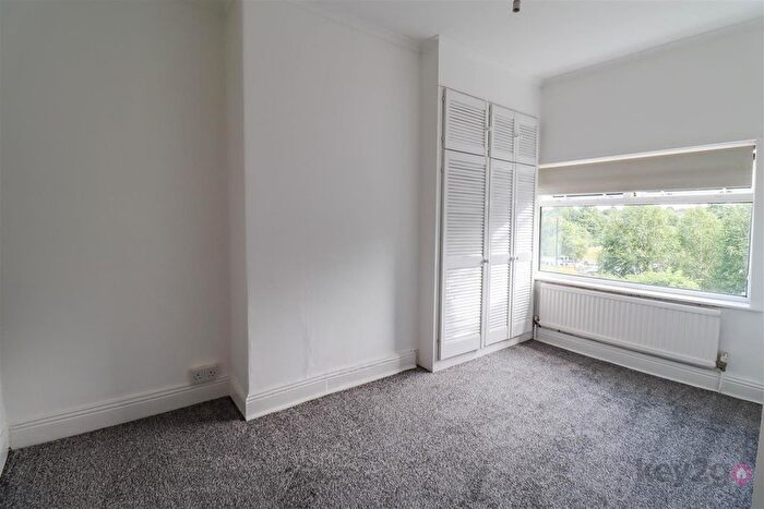 2 Bedroom End Terrace House To Rent In Drakehouse Lane West, Beighton, S20