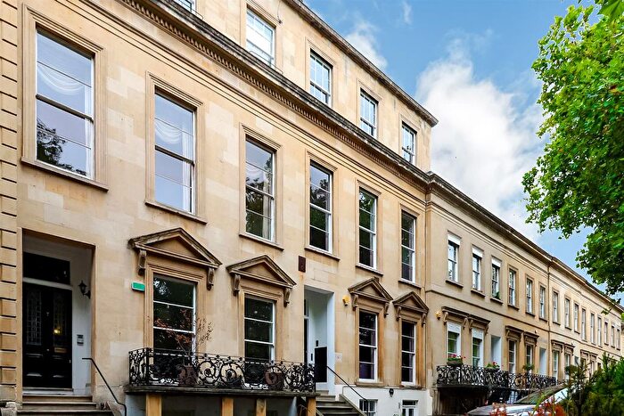 1 Bedroom Flat To Rent In Royal Parade, Cheltenham, GL50