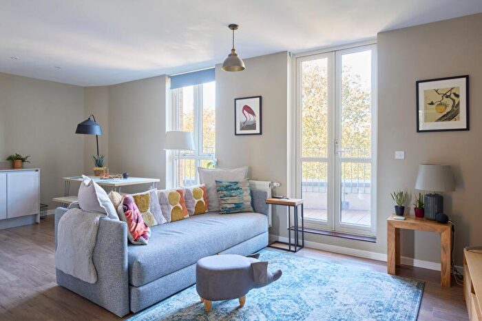 1 Bedroom Apartment For Sale In Nellie Cressall Way, Braid Court, E3