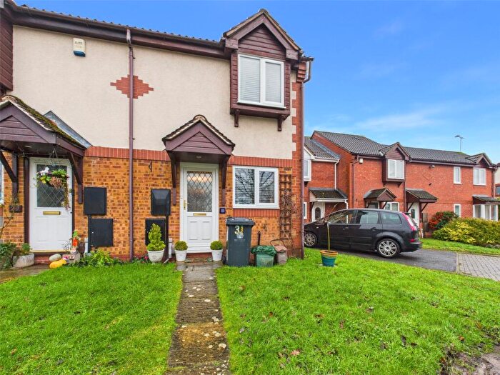 2 Bedroom End Of Terrace House For Sale In Discovery Road, Abbeymead, Gloucester, Gloucestershire, GL4