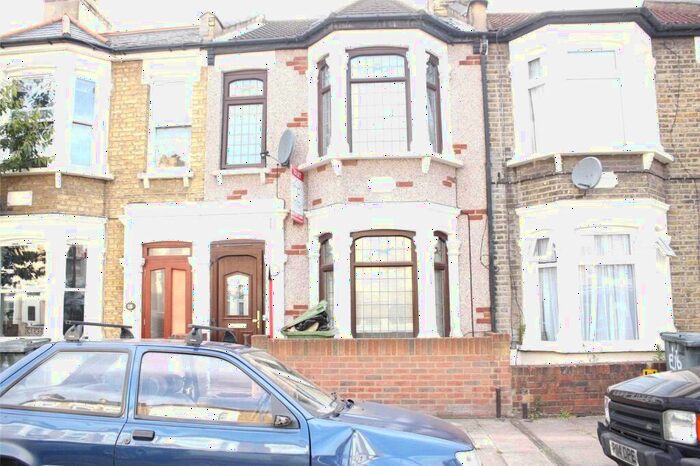4 Bedroom Terraced House To Rent In Durham Road, Canning Town, London, E16