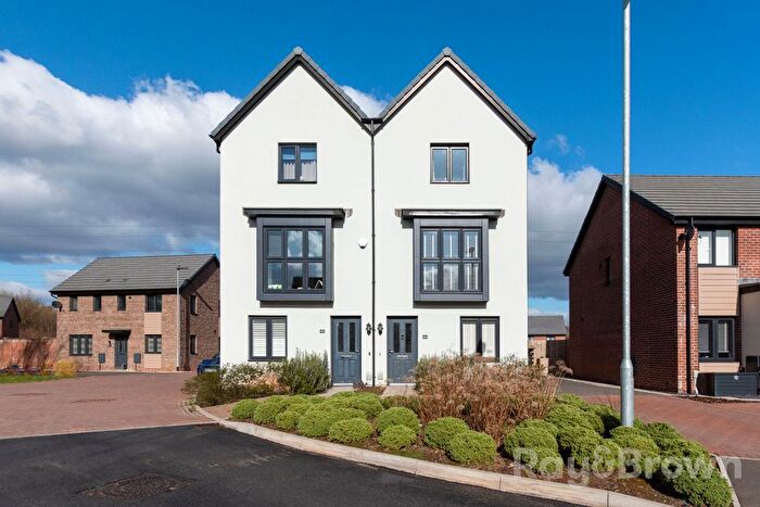 3 Bedroom Semi-Detached House For Sale In Rhodfa Leonard, Cardiff, CF3