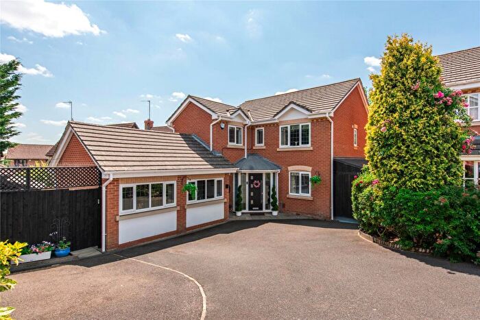 4 Bedroom Detached House For Sale In Cherry Blossom Close, Great Billing, Northamptonshire, NN3