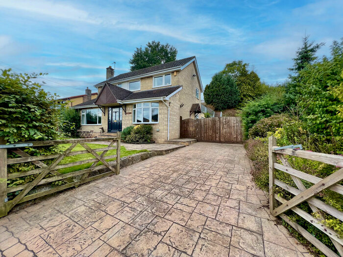 3 Bedroom Detached House For Sale In Station Approach, Pensford, BS39