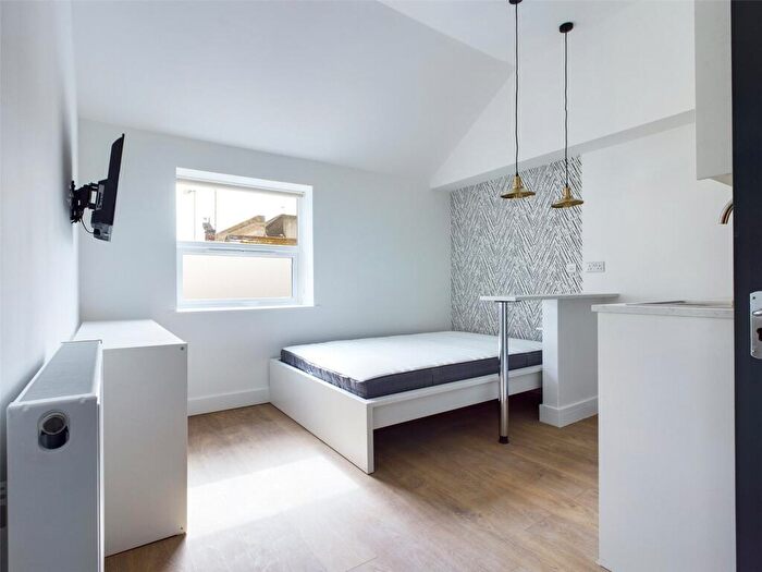 Apartment To Rent In Castle Street, Brighton, BN1