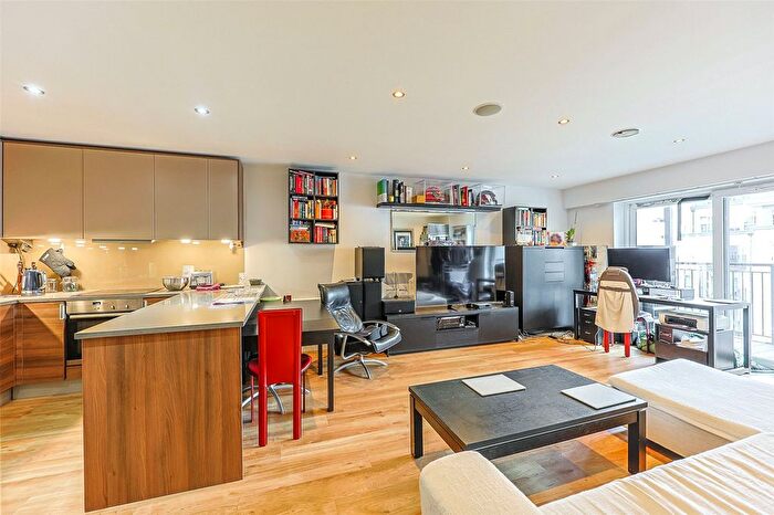 2 Bedroom Flat For Sale In Boulevard Drive, Beaufort Park, Colindale, NW9