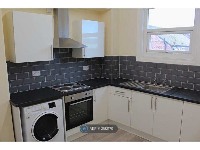 1 Bedroom Maisonette To Rent In Cross Street, Sale, M33