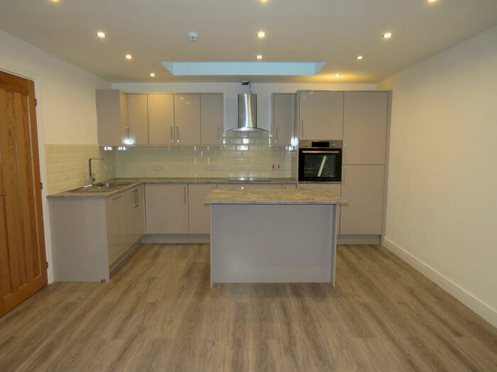 1 Bedroom Flat To Rent In The Green, Kings Norton, B38