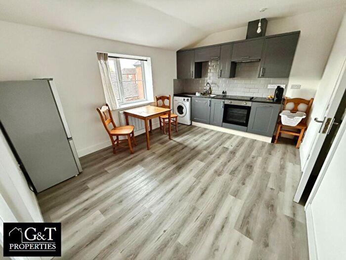 2 Bedroom Apartment To Rent In Lower High Street, Cradley Heath, B64
