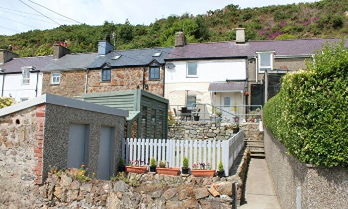 2 Bedroom Terraced House For Sale In Abererch Road, Pwllheli, Gwynedd, LL53