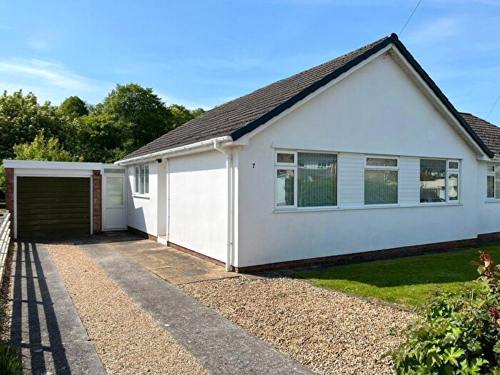 3 Bedroom Bungalow For Sale In Three-Bedroom, Bungalow With Garage In Wells, BA5