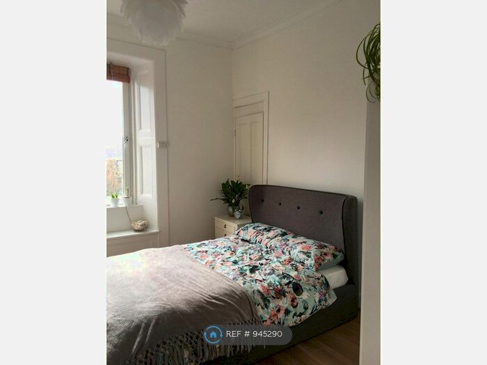 1 Bedroom Flat To Rent In Torness Street, Glasgow, G11