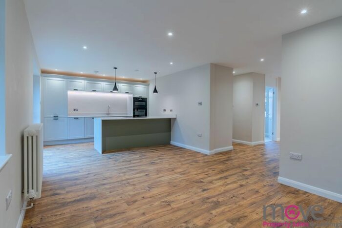 3 Bedroom Detached House To Rent In Long Mynd Avenue, Up Hatherley, Cheltenham, GL51