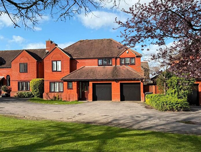 5 Bedroom Detached House For Sale In The Bramptons, Shaw, Swindon, SN5