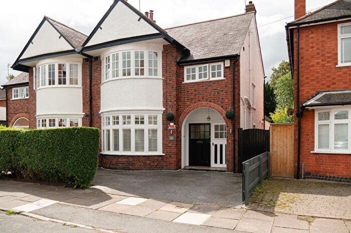 3 Bedroom Semi-Detached House For Sale In South Knighton Road, South Knighton, LE2