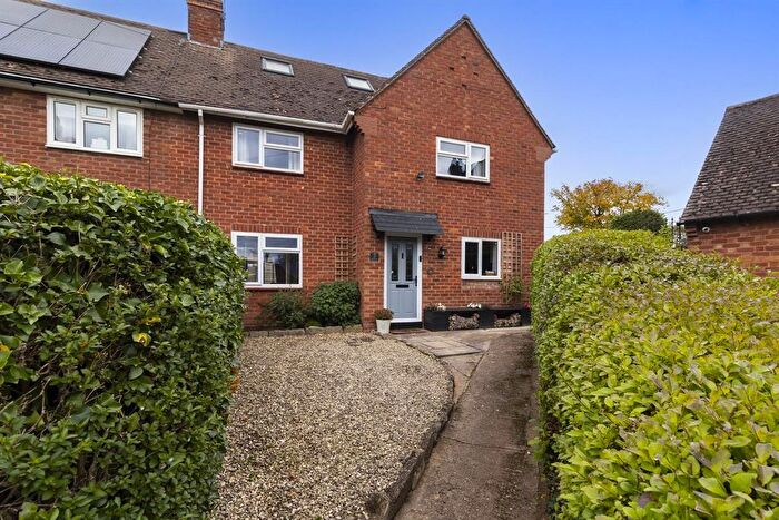 4 Bedroom End Terrace House For Sale In Knights Hill, Severn Stoke, Worcestershire, WR8