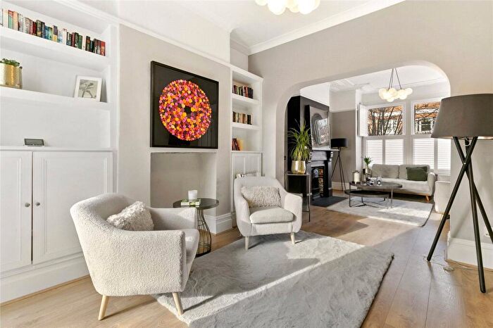 5 Bedroom Terraced House To Rent In Cavendish Road, London, SW12