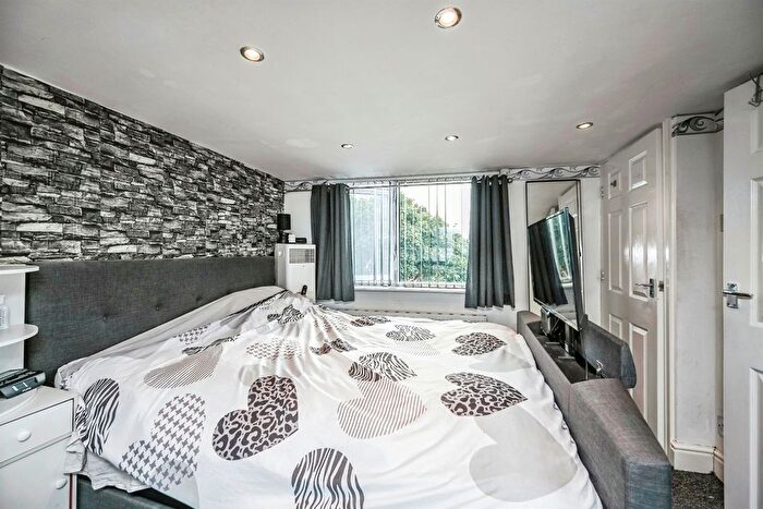 3 Bedroom Terraced House For Sale In Grosvenor Road, Wavertree, Liverpool, L15