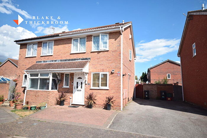 3 Bedroom Semi-Detached House For Sale In Greenacres, Clacton-on-sea, CO15