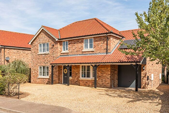 4 Bedroom Detached House For Sale In Scarfield Lane, Elm, Wisbech, PE14