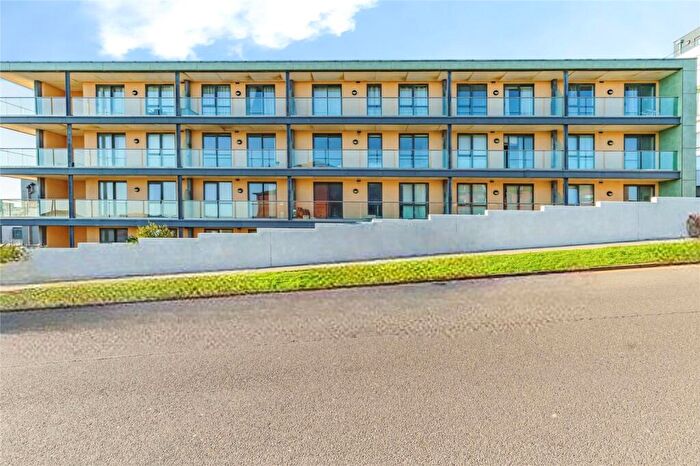 2 Bedroom Flat For Sale In Suez Way, Brighton, East Sussex, BN2