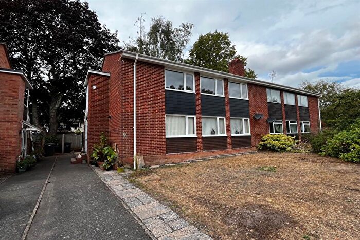 2 Bedroom Flat To Rent In Chandlers Ford, SO53