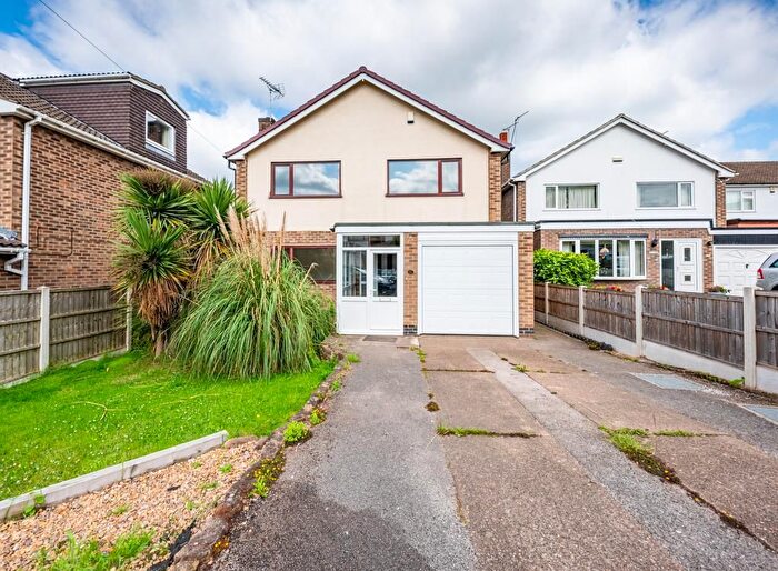 4 Bedroom Detached House To Rent In Oak Tree Drive, Gedling, Nottingham, NG4