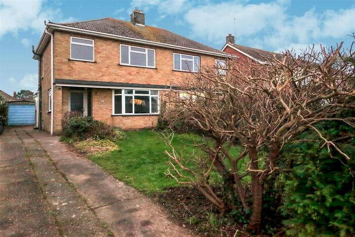 3 Bedroom Property To Rent In Gunthorpe Road, Peterborough, PE4