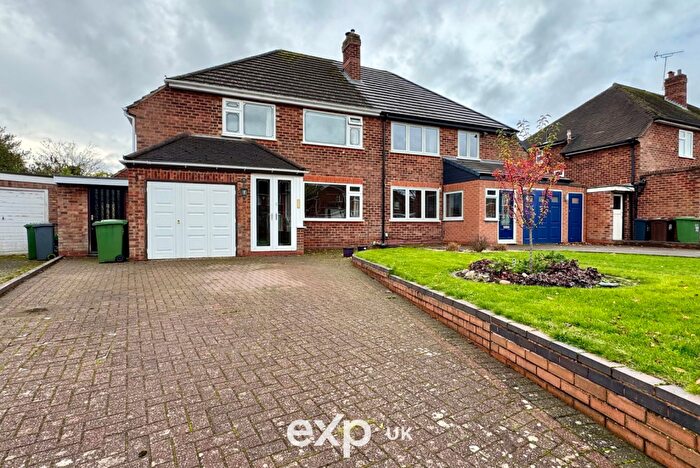 3 Bedroom Semi Detached House For Sale In Bearley Croft, Shirley - Sold Prior To Launch, B90