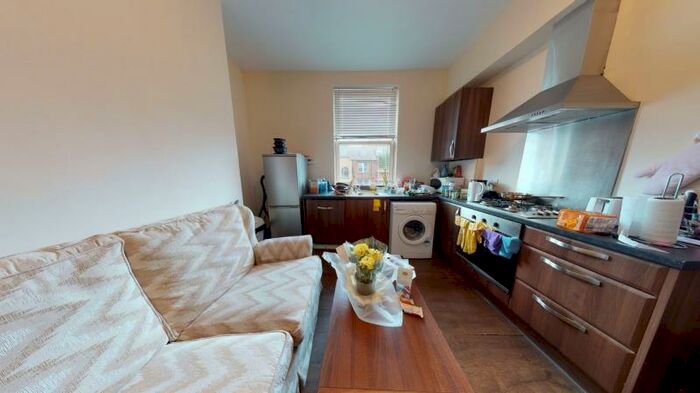 1 Bedroom Flat To Rent In Clarendon Road, University, Leeds, LS2