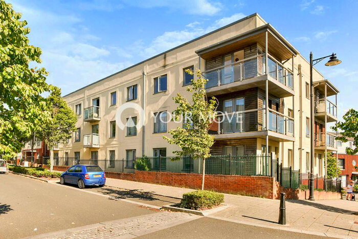 2 Bedroom Flat To Rent In Phelps Road, Plymouth, Devon, PL1