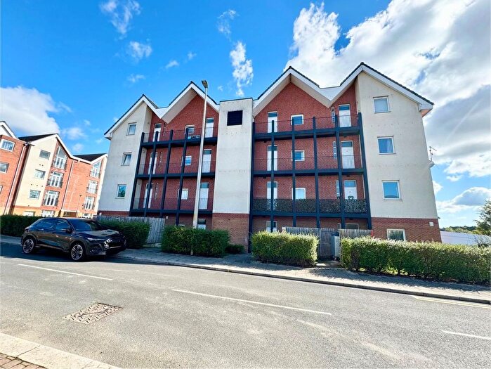 2 Bedroom Flat For Sale In Willowsage Court, Stockton-On-Tees, TS18