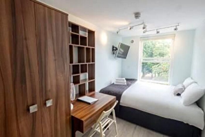 Studio To Rent In Camden Road, Islington, N7