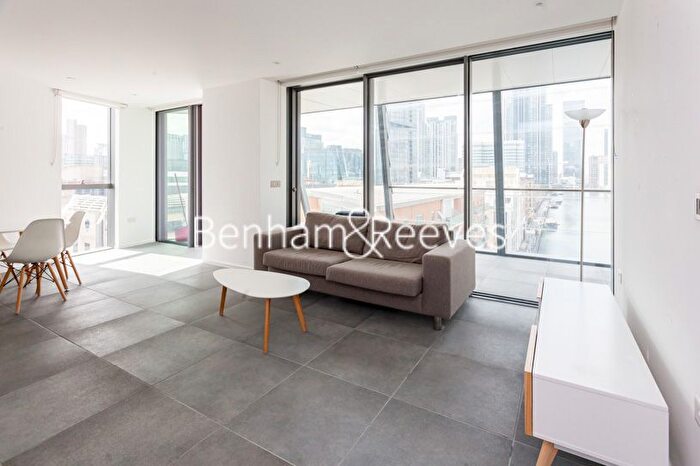 2 Bedroom Flat To Rent In Dollar Bay Place, Canary Wharf, E14