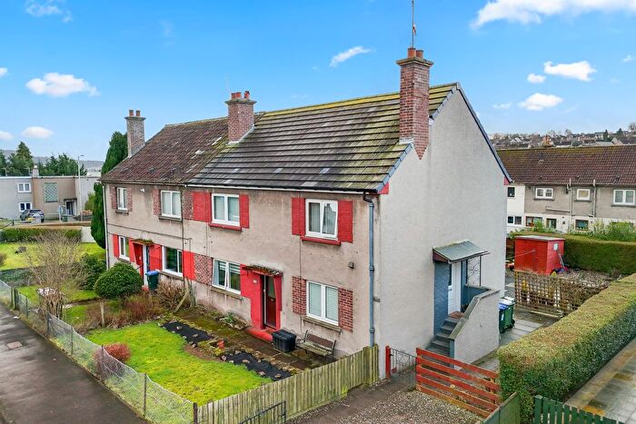 2 Bedroom Flat For Sale In Tweedsmuir Road, Perth, PH1