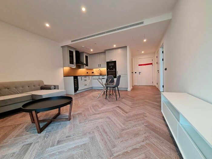 1 Bedroom Flat To Rent In Merino Gardens, London, E1W