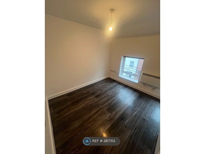 1 Bedroom Flat To Rent In Alma St, Luton, LU1